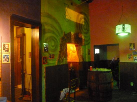 La 83 Pizza-Bar